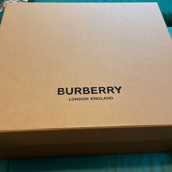 Burberry Arthur Monogram print sneakers - Picture 4 of 4
